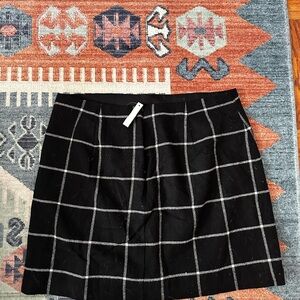 Madewell Black and White Pleated Pencil Skirt